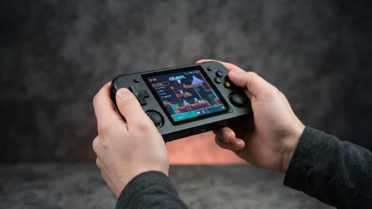 E6 Gaming Handheld Device: A Mixed Bag of Potential and Pitfalls